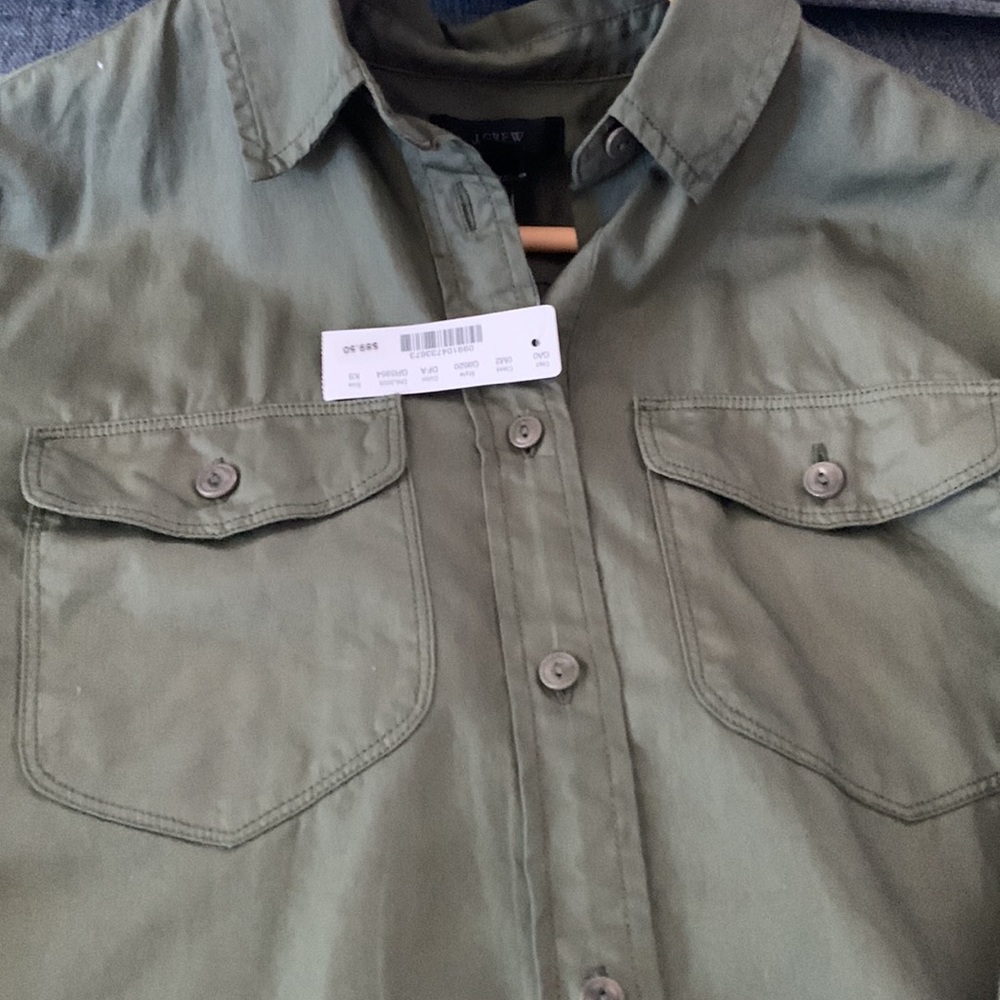 Button down shirt - Picture 5 of 6